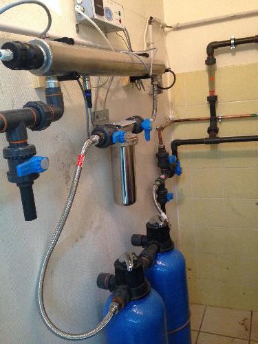 Maintenance d'une unité de déminéralisation d'eau dans un Laboratoire National Maintenance d'une unité de déminéralisation d'eau dans un Laboratoire National